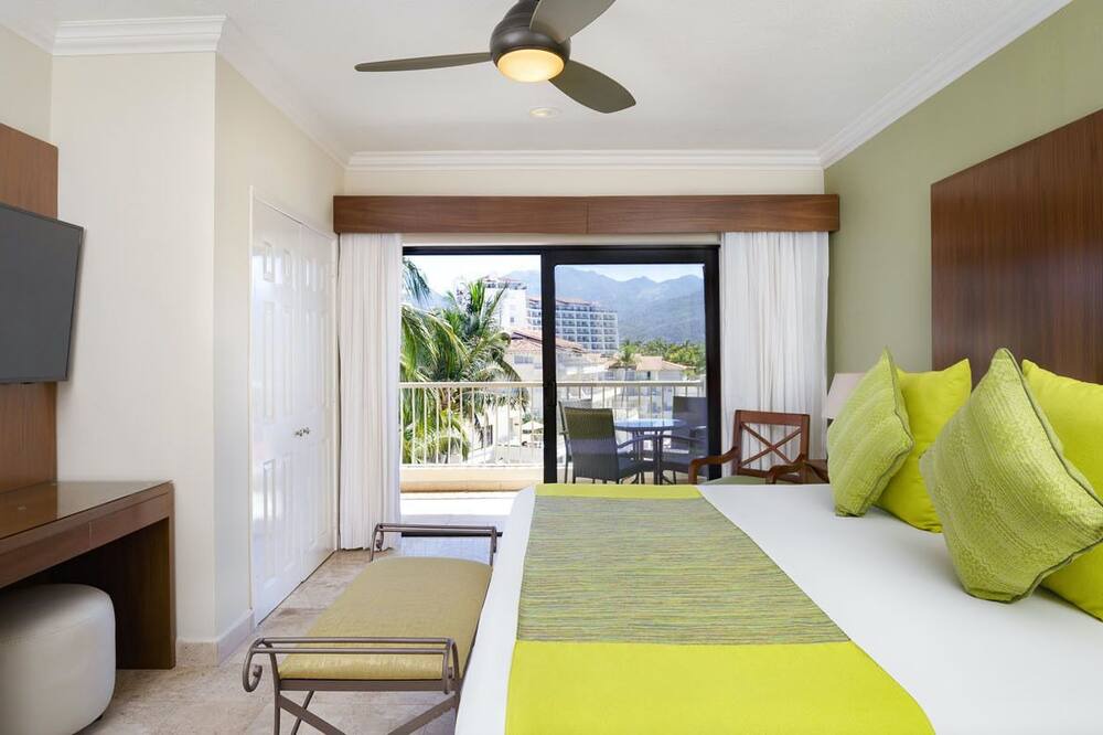 Photo of Bedroom in South Hotel Zone