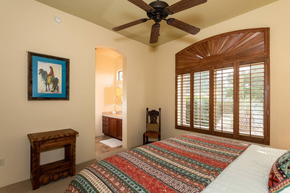 Photo of Bedroom in Dove Mountain