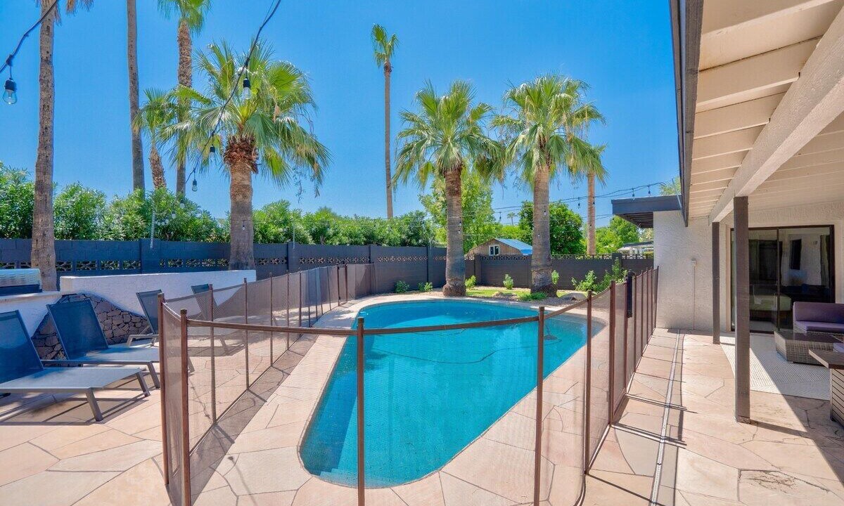 Photo of Outdoor in Raskin Estates