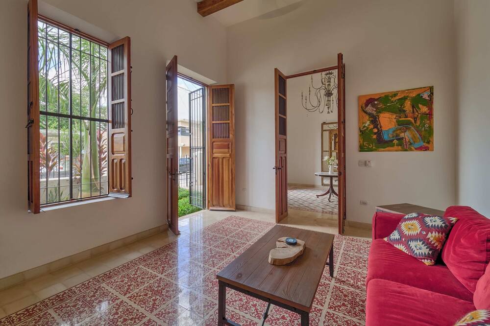 Photo of Livingroom in Barrio de Santiago