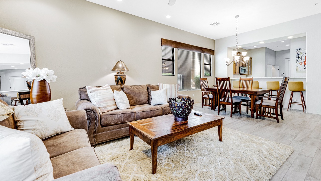 Photo of Livingroom in Troon North