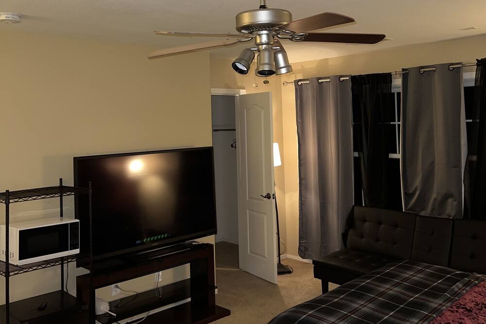 Photo of Bedroom in Surprise Farms