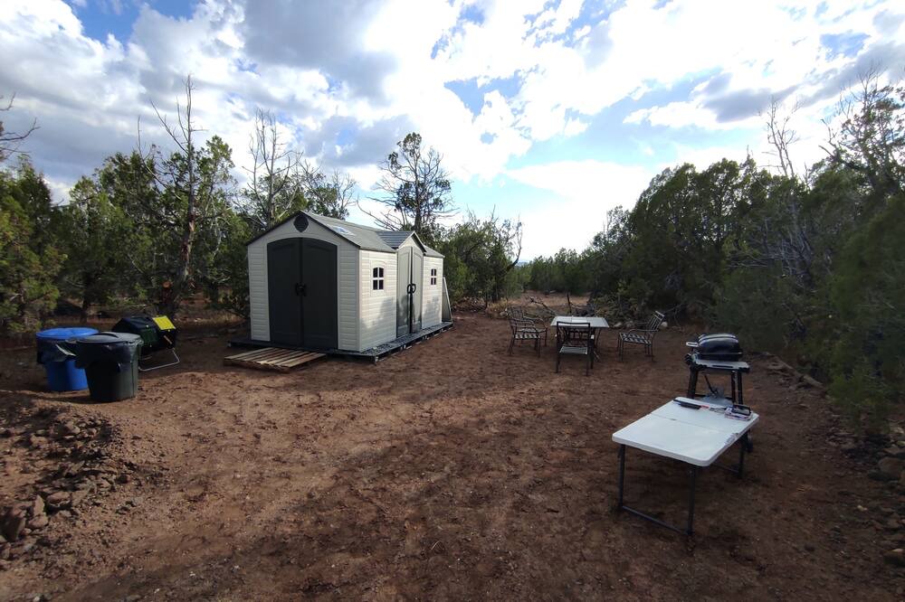 Photo of Others in Seligman