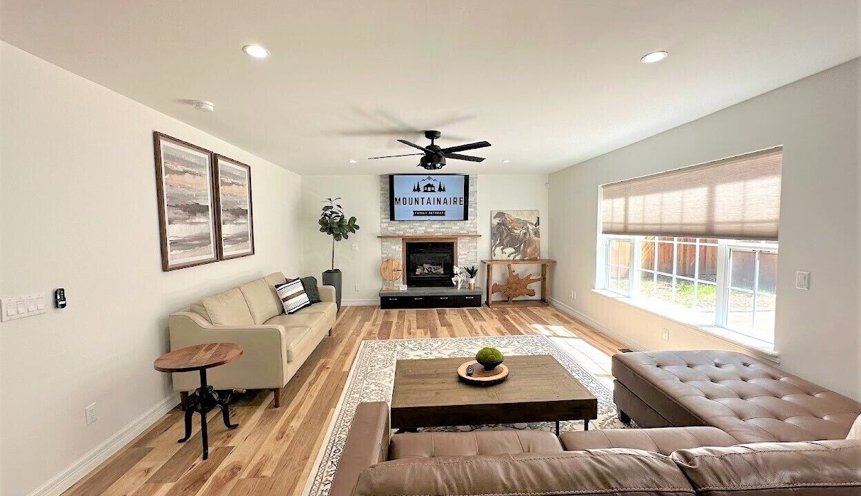 Photo of Livingroom in Mountainaire