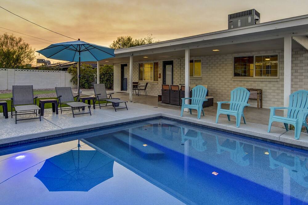 Photo of Outdoor in Scottsdale Estates Five