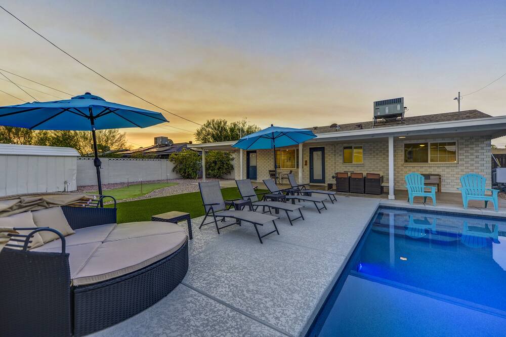 Photo of Outdoor in Scottsdale Estates Five