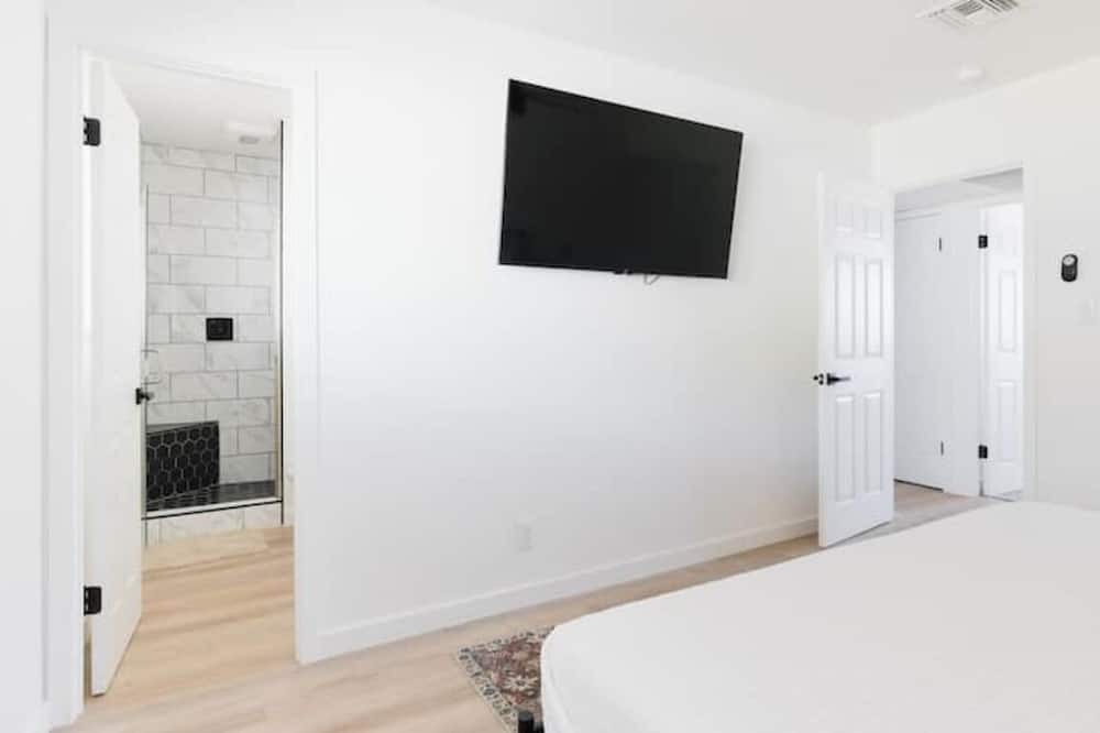 Photo of Bedroom in Village Grove