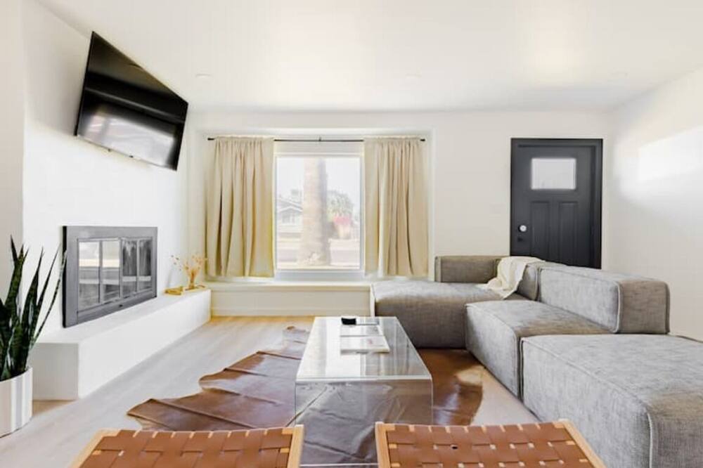 Photo of Livingroom in Village Grove
