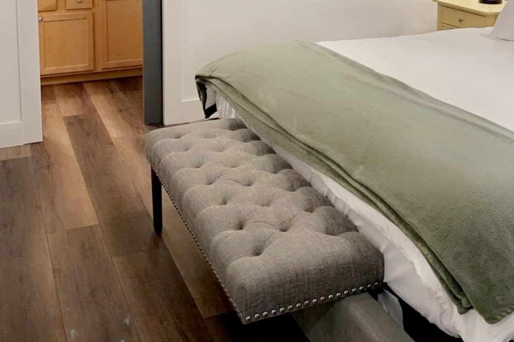 Photo of Bedroom in Desert Paradise Estates