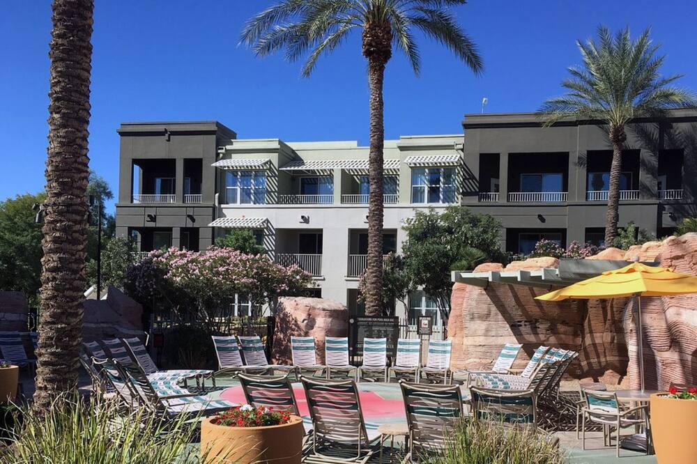 Photo of Others in Desert Ridge