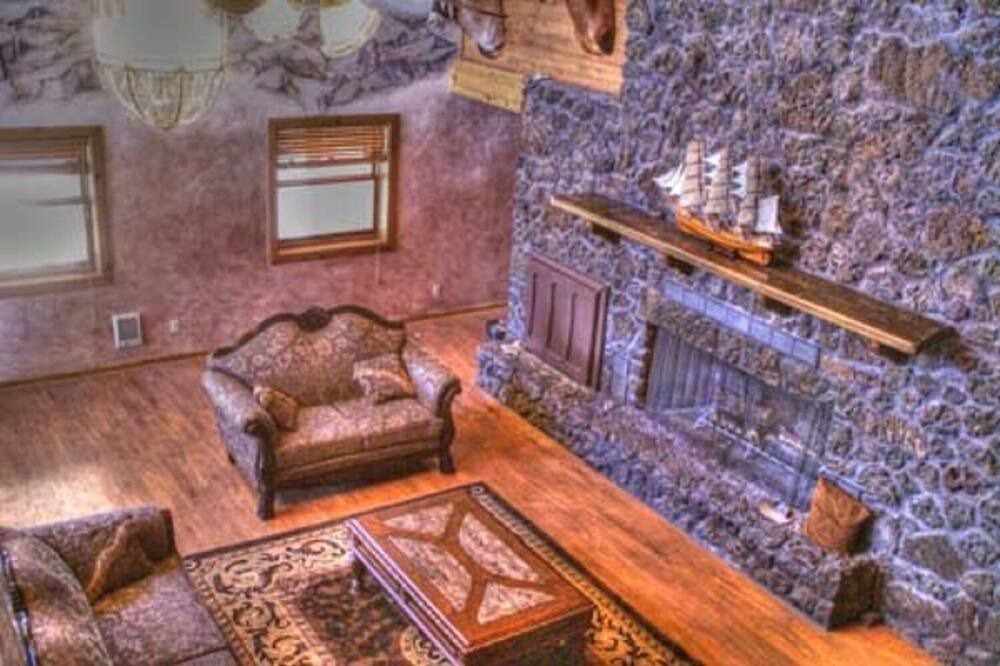 Photo of Livingroom in Clay Springs