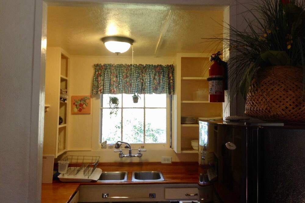 Photo of Kitchen in Mountain Club