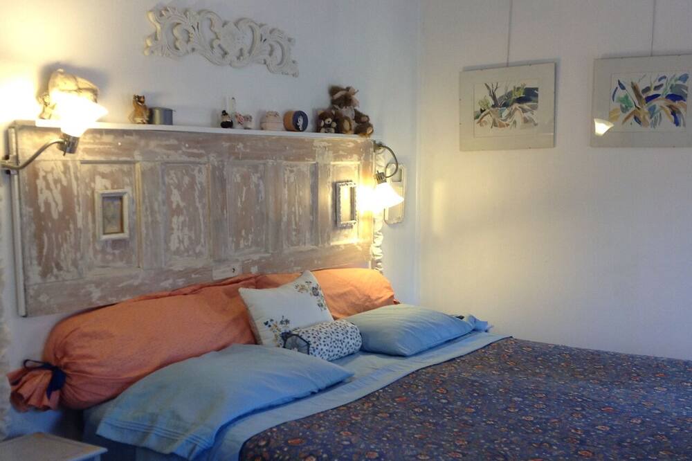 Photo of Bedroom in Mountain Club
