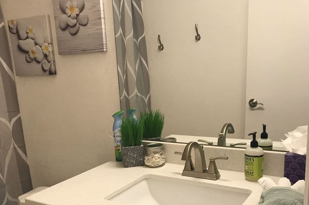 Photo of Bathroom in Dobson Ranch