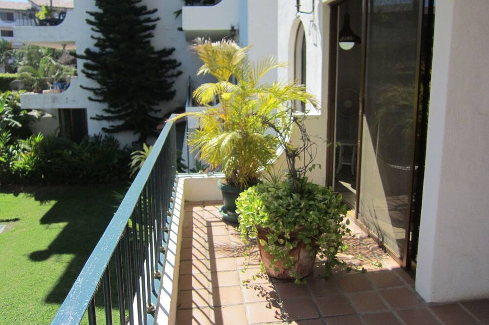 Photo of Patio Balcony in Isla Iguana