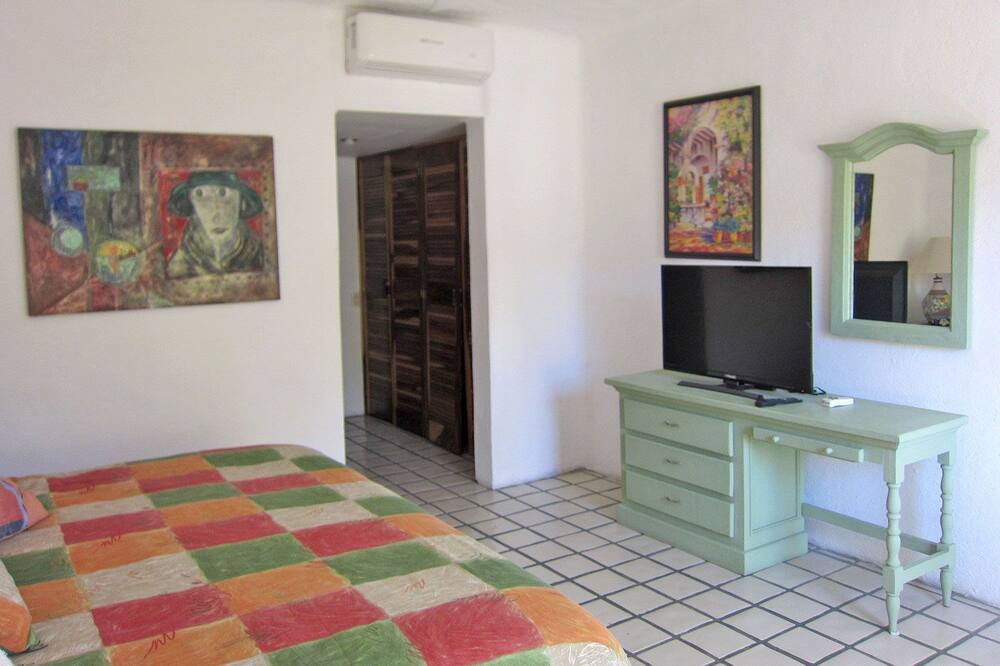 Photo of Bedroom in Isla Iguana