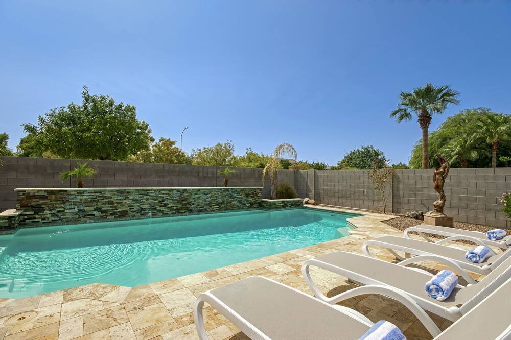 Photo of Outdoor in Rovey Farm Estates