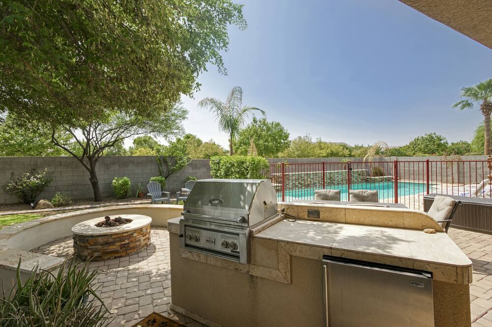 Photo of Outdoor in Rovey Farm Estates