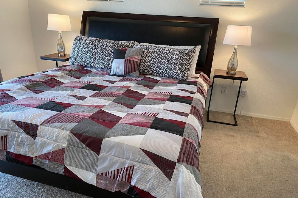 Photo of Bedroom in Fort Mohave