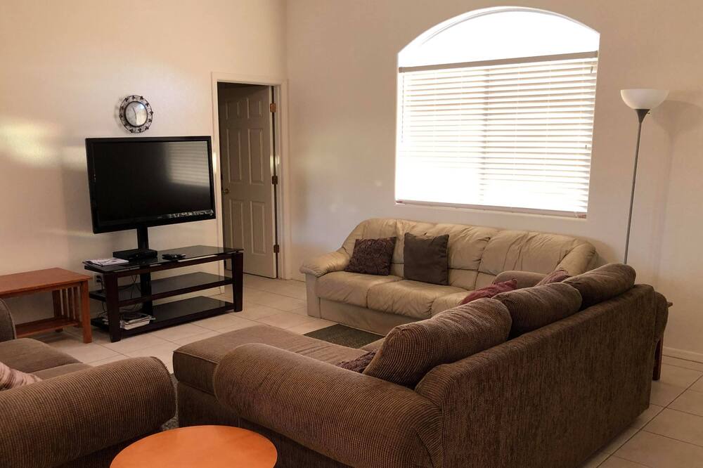 Photo of Livingroom in Fort Mohave