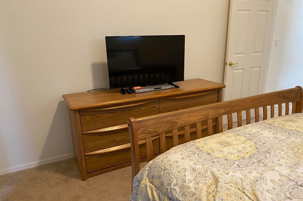 Photo of Bedroom in Fort Mohave