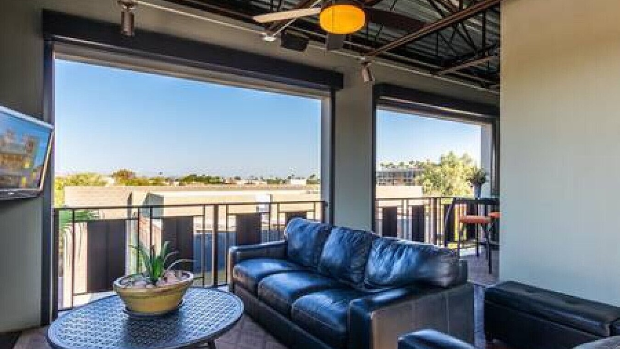 Photo of Livingroom in Arts District