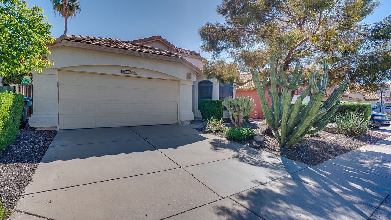 Photo of Outdoor in Paradise Valley Village