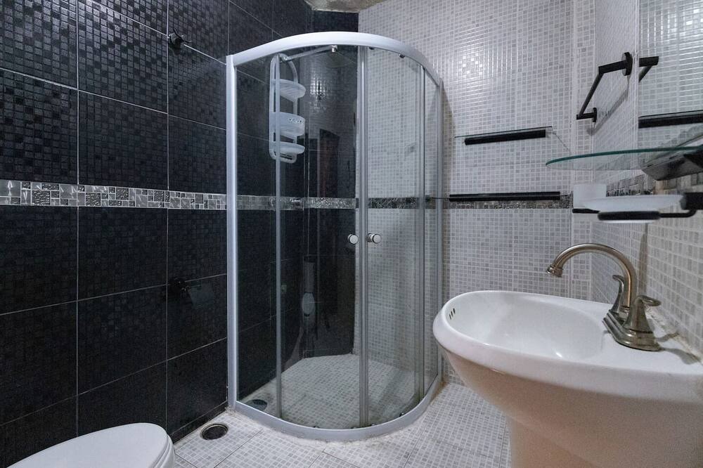 Photo of Bathroom in Lazaro Cardenas