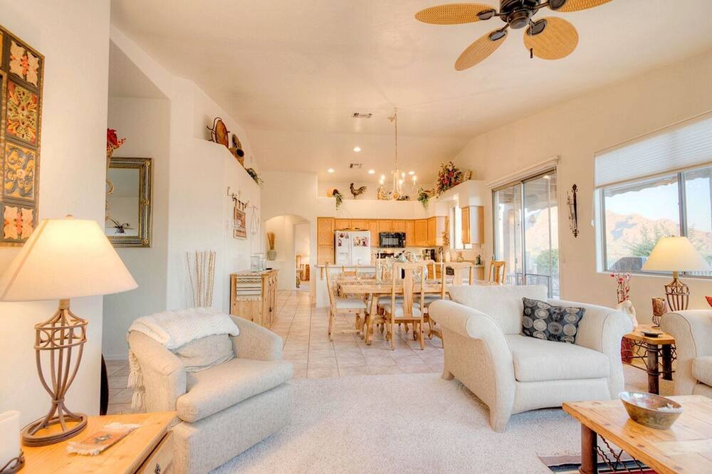 Photo of Others in Oro Valley