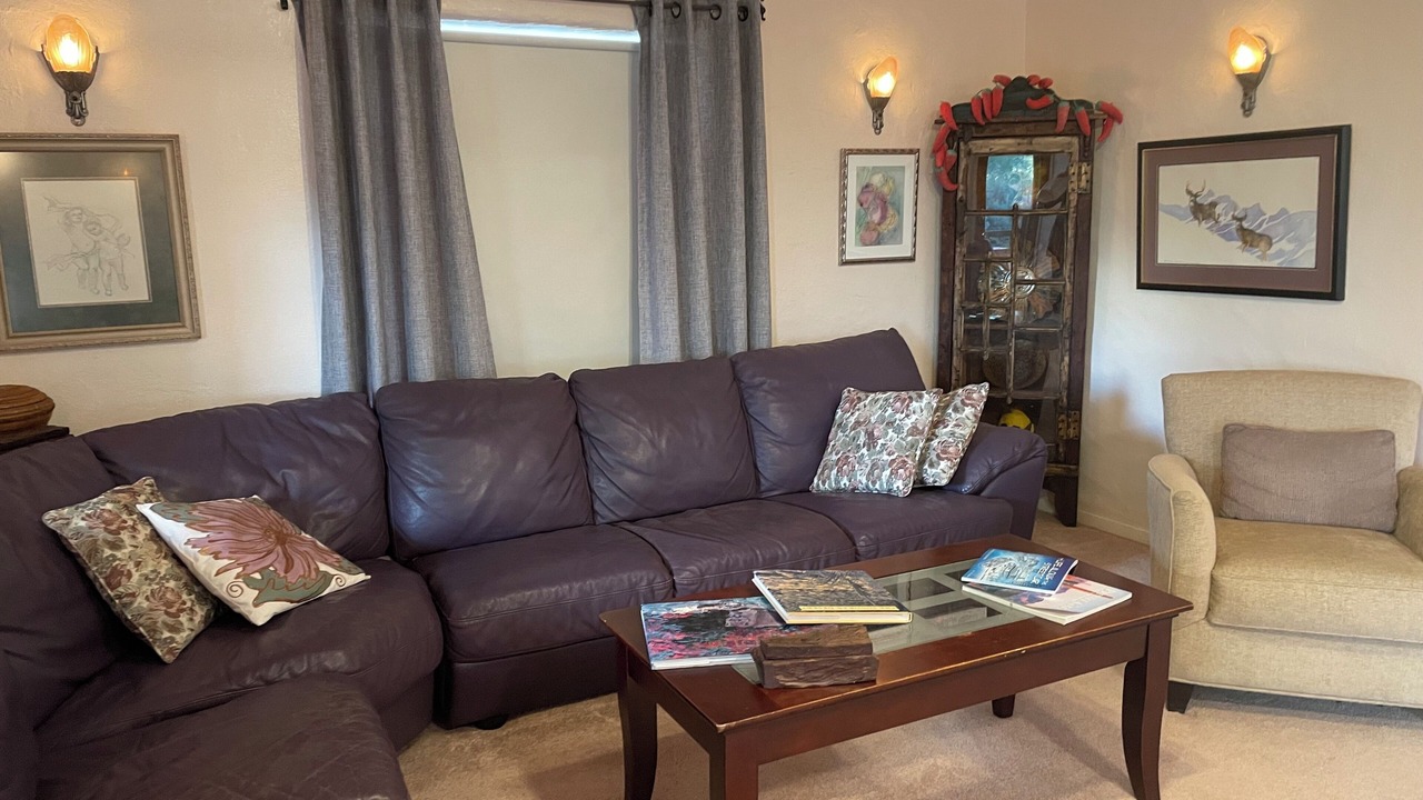 Photo of Livingroom in Tucson