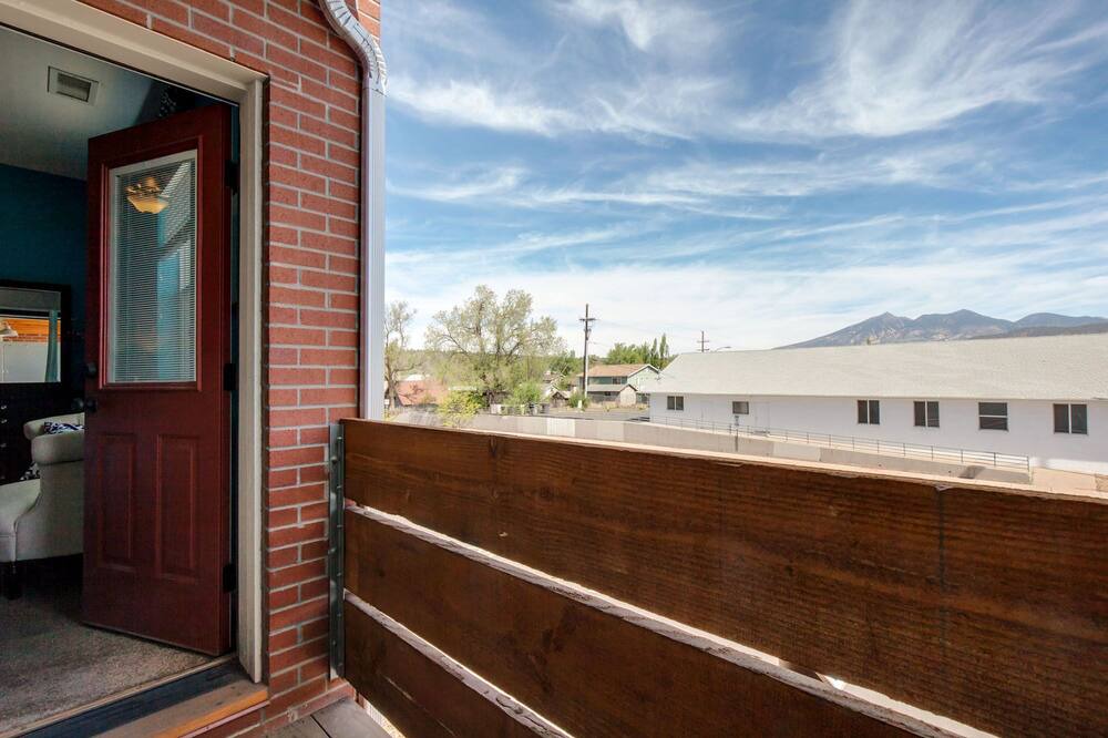 Photo of Patio Balcony in Southside