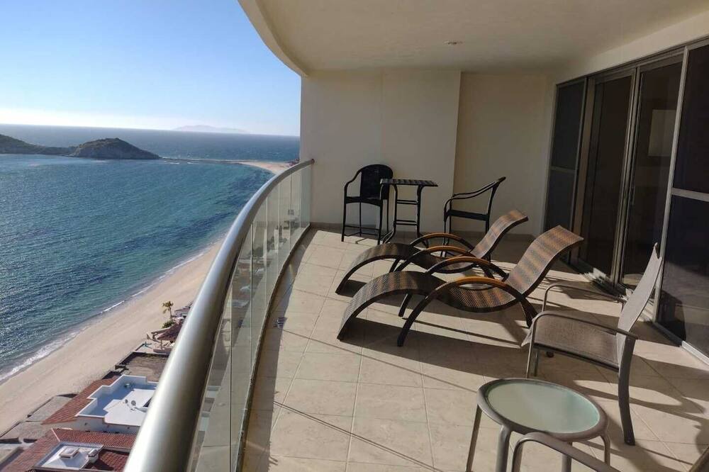 Photo of Patio Balcony in San Carlos