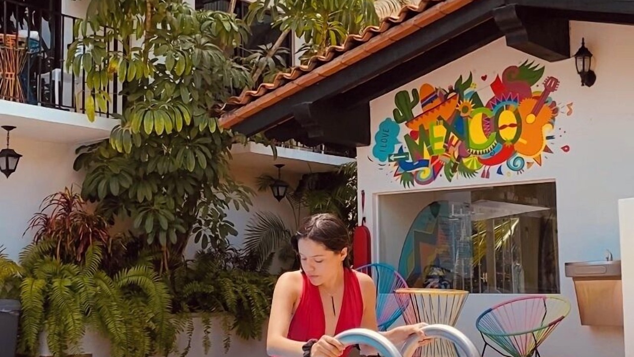 Photo of Outdoor in Romantic Zone