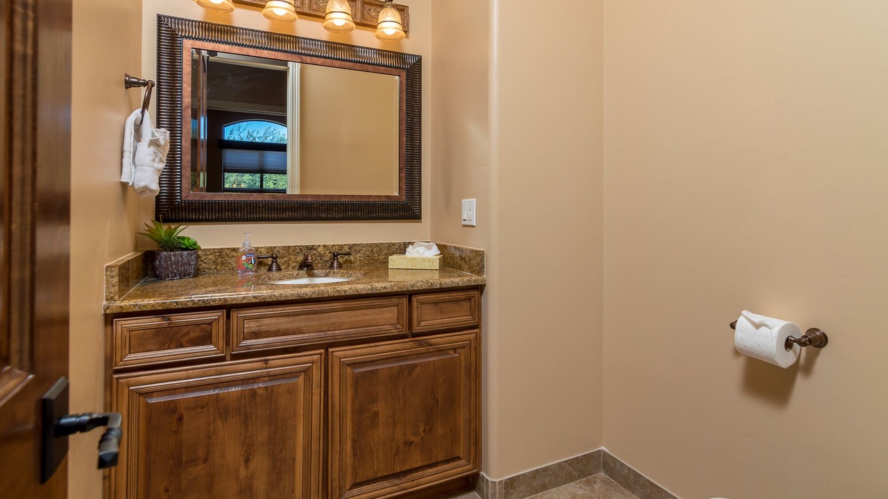 Photo of Bathroom in Desert Hills
