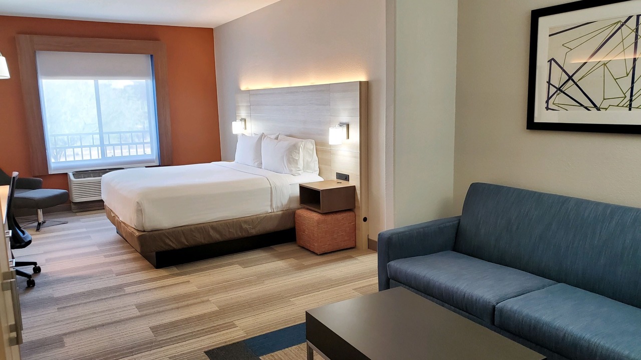 Photo of Bedroom in Glendale Sports and Entertainment District