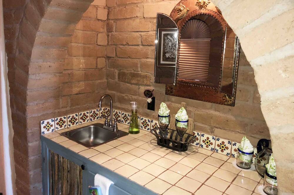 Photo of Kitchen in Tucson Estates