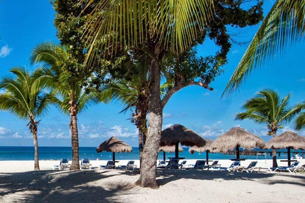 Photo of Others in Costa Maya