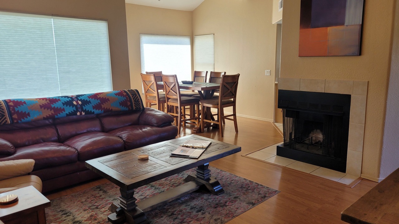 Photo of Livingroom in Tucson