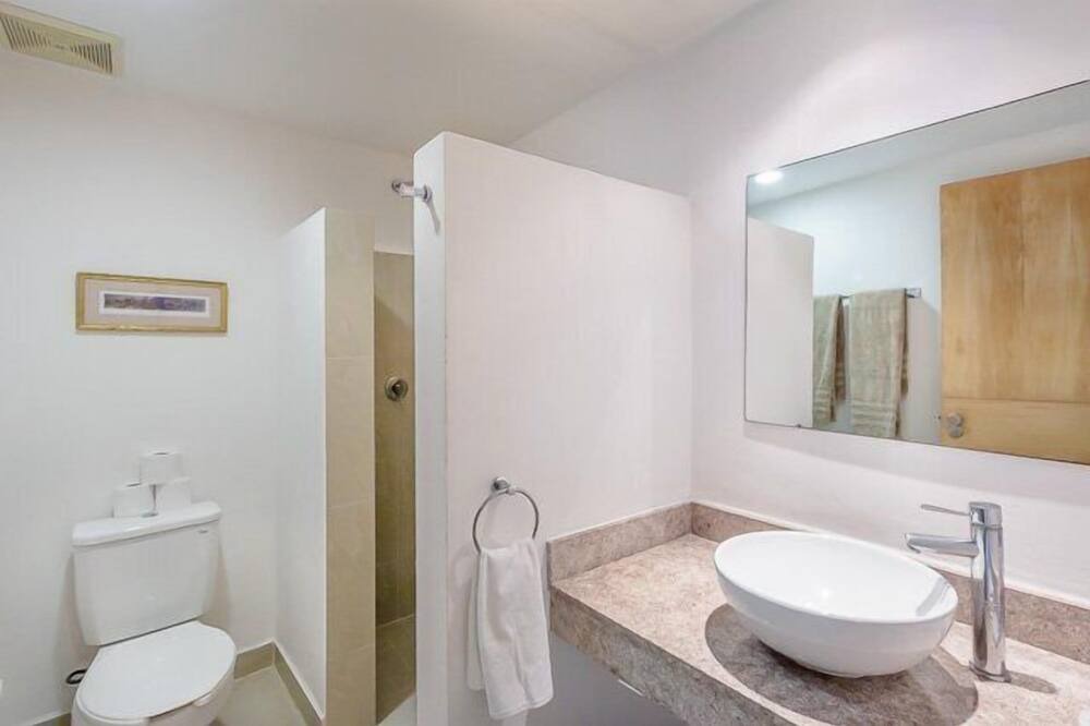 Photo of Bathroom in Zona Hotelera Norte