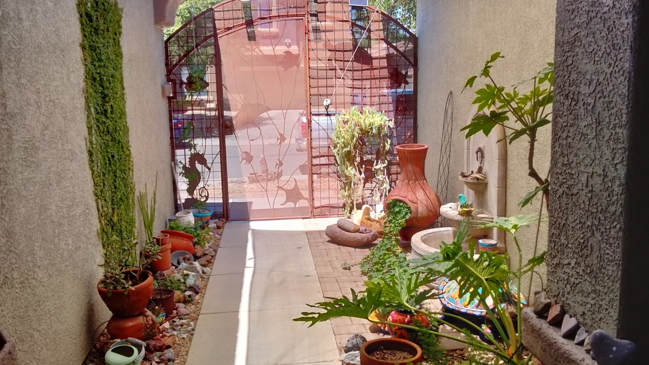 Photo of Outdoor in Green Valley