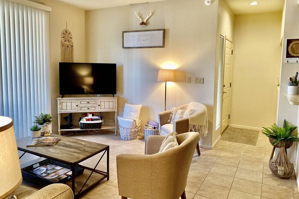 Photo of Bedroom in Scottsdale Ranch