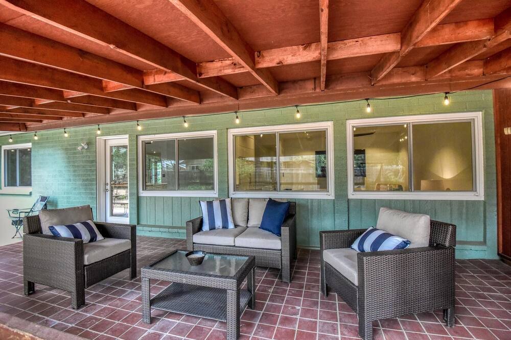 Photo of Patio Balcony in Cherry Hill