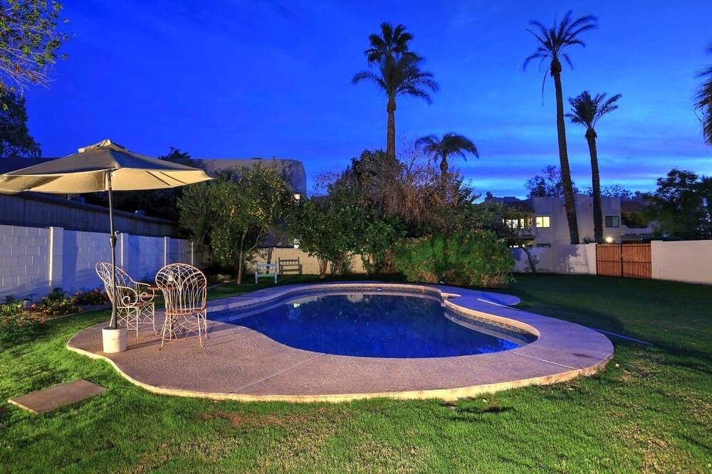 Photo of Outdoor in Camelback East