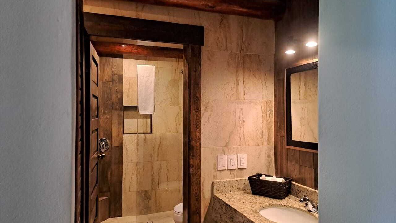 Photo of Bathroom in Creel