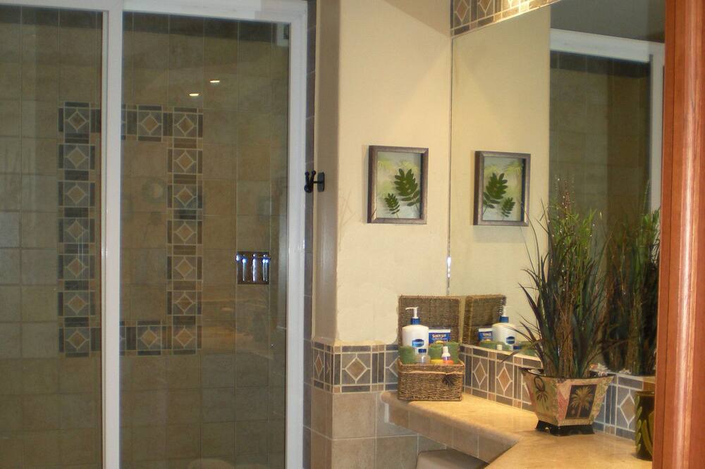 Photo of Bathroom in Costa Maya