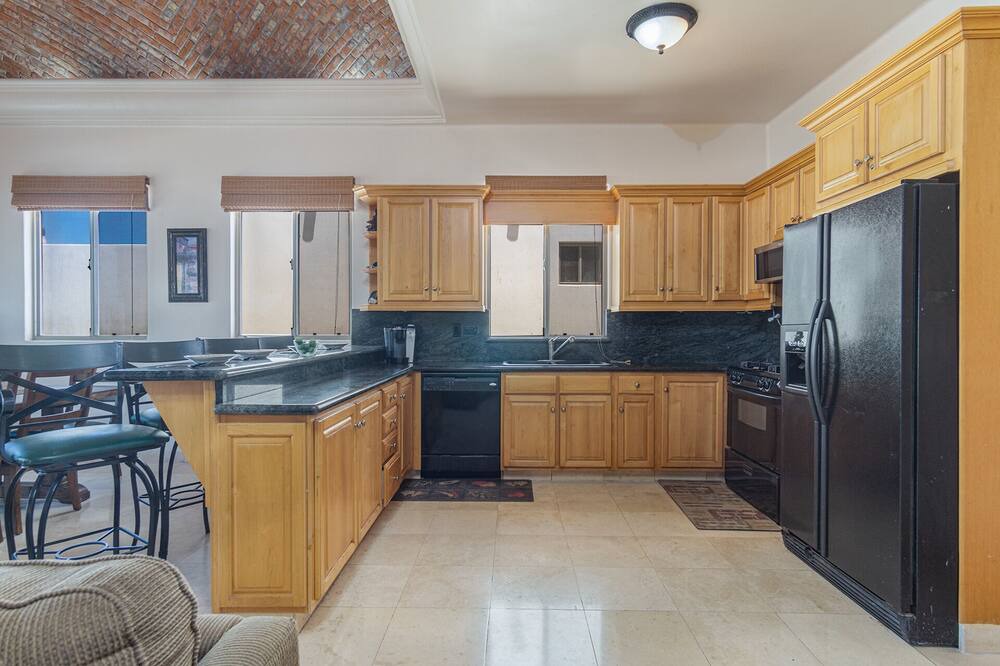 Photo of Kitchen in Marina Real