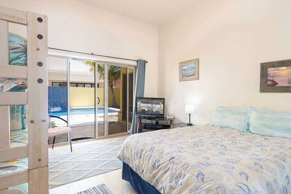 Photo of Bedroom in Marina Real