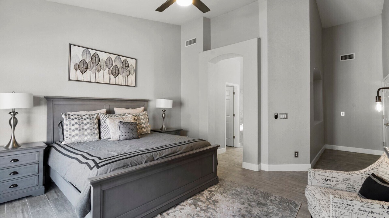 Photo of Bedroom in Desert Paradise Estates