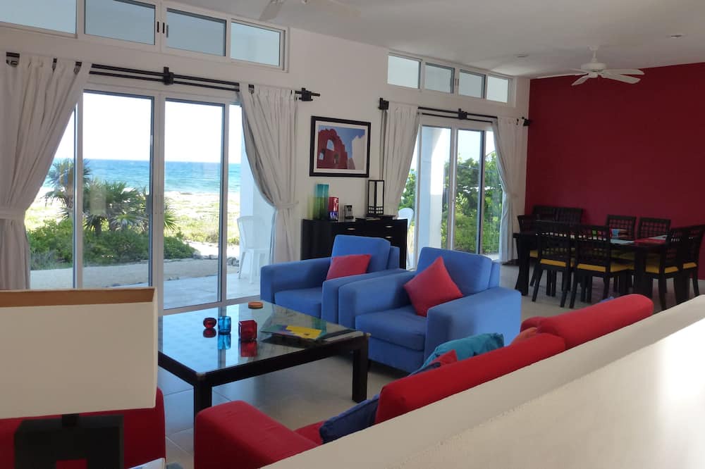 Photo of Livingroom in Akumal