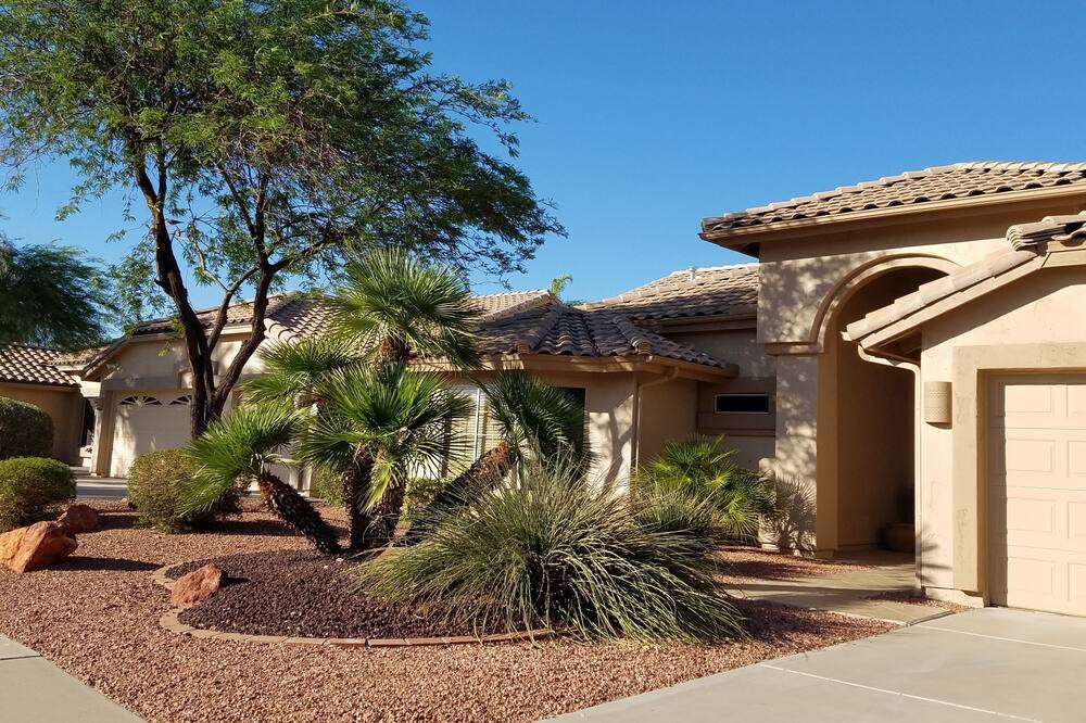 Photo of Outdoor in Westbrook Village